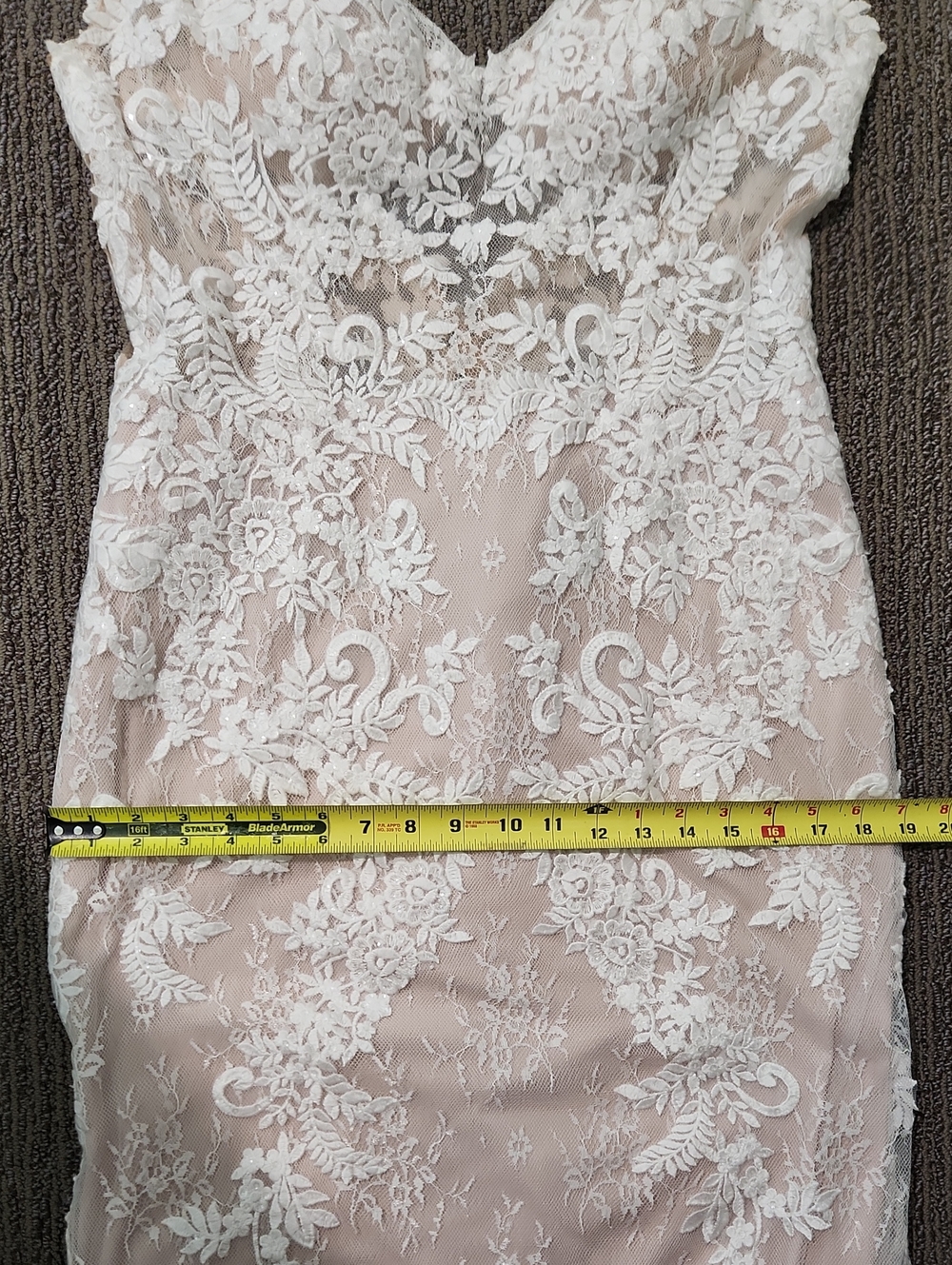 Whispers and Echoes Milano Gown Size 12 - Picture 8 of 16
